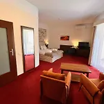 Papuga Park Wellness Marrakesz & Hotel 4*