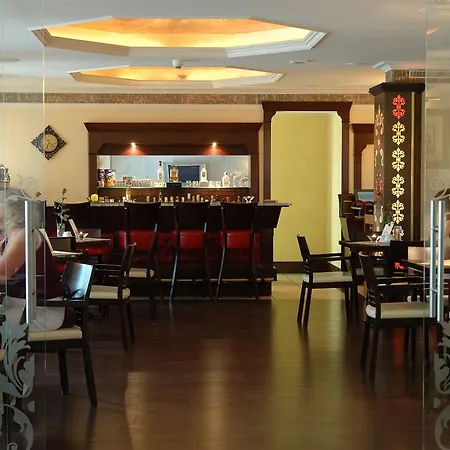 Hotell Papuga Park Wellness Marrakesz & 4*