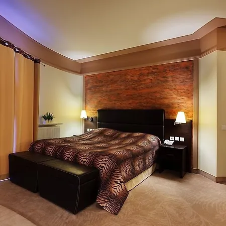 Hotel Papuga Park Wellness Marrakesz & 4*