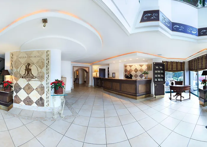 Hotel Papuga Park Wellness Marrakesz & 4*